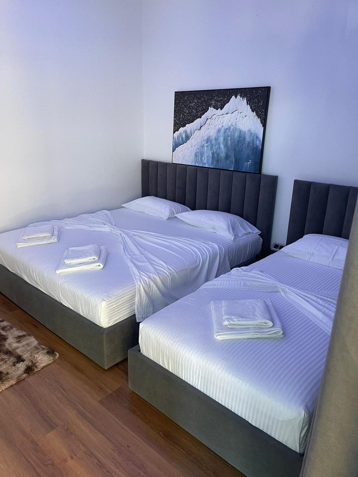 Aries Apartments Sarande Exterior photo