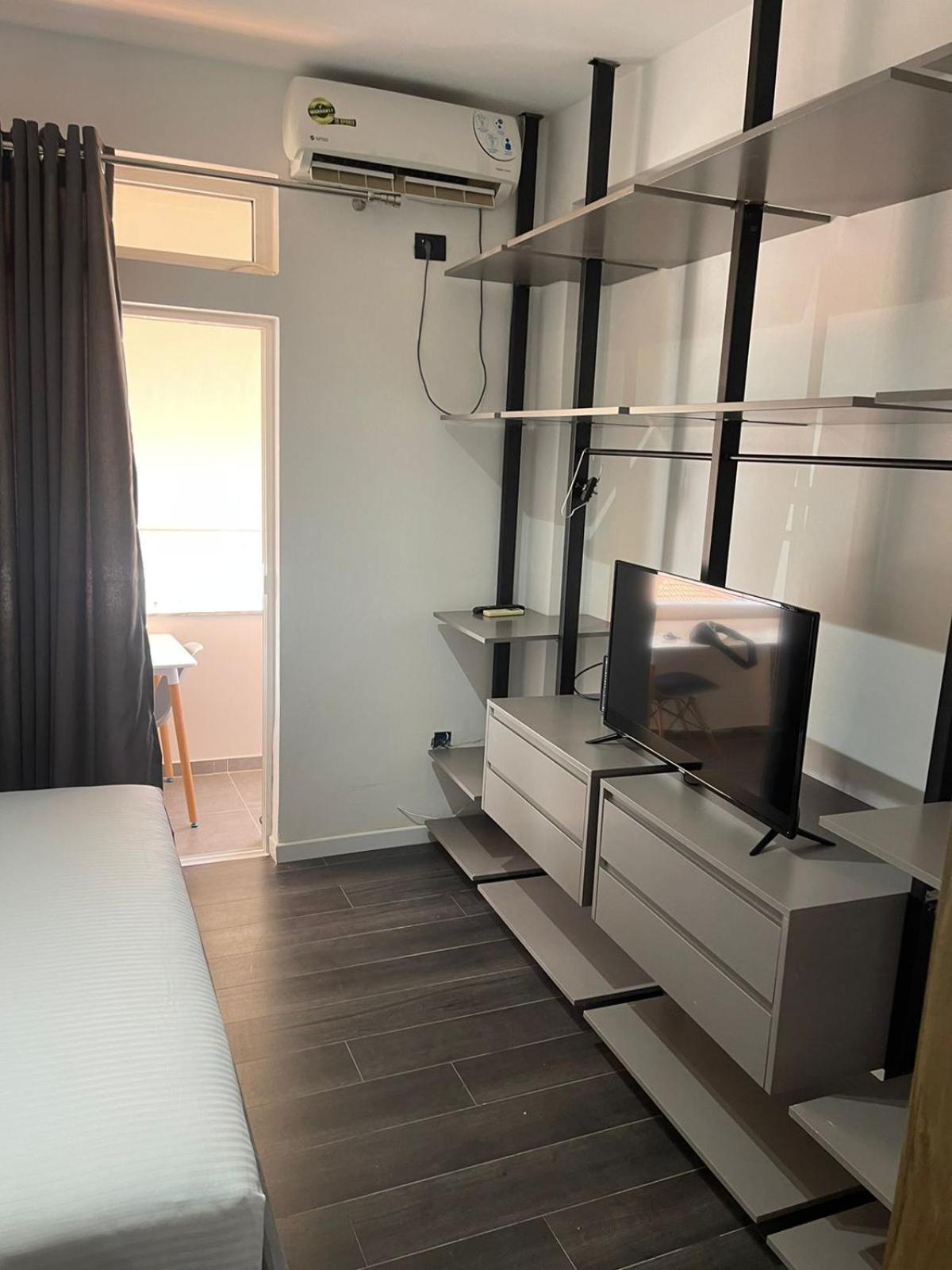 Aries Apartments Sarande Exterior photo